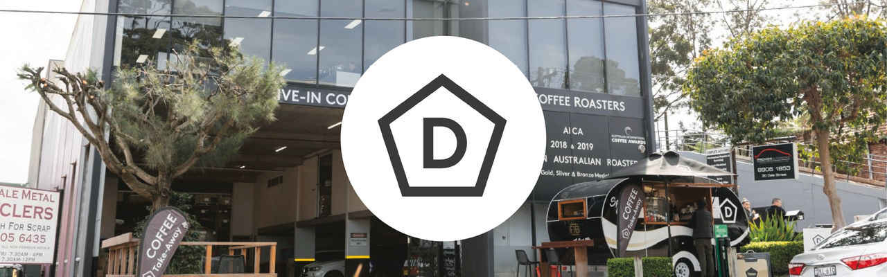 Danes cafe location banner.